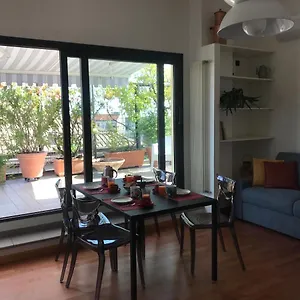 Appartement Up To Sky - With Terrace, Milan